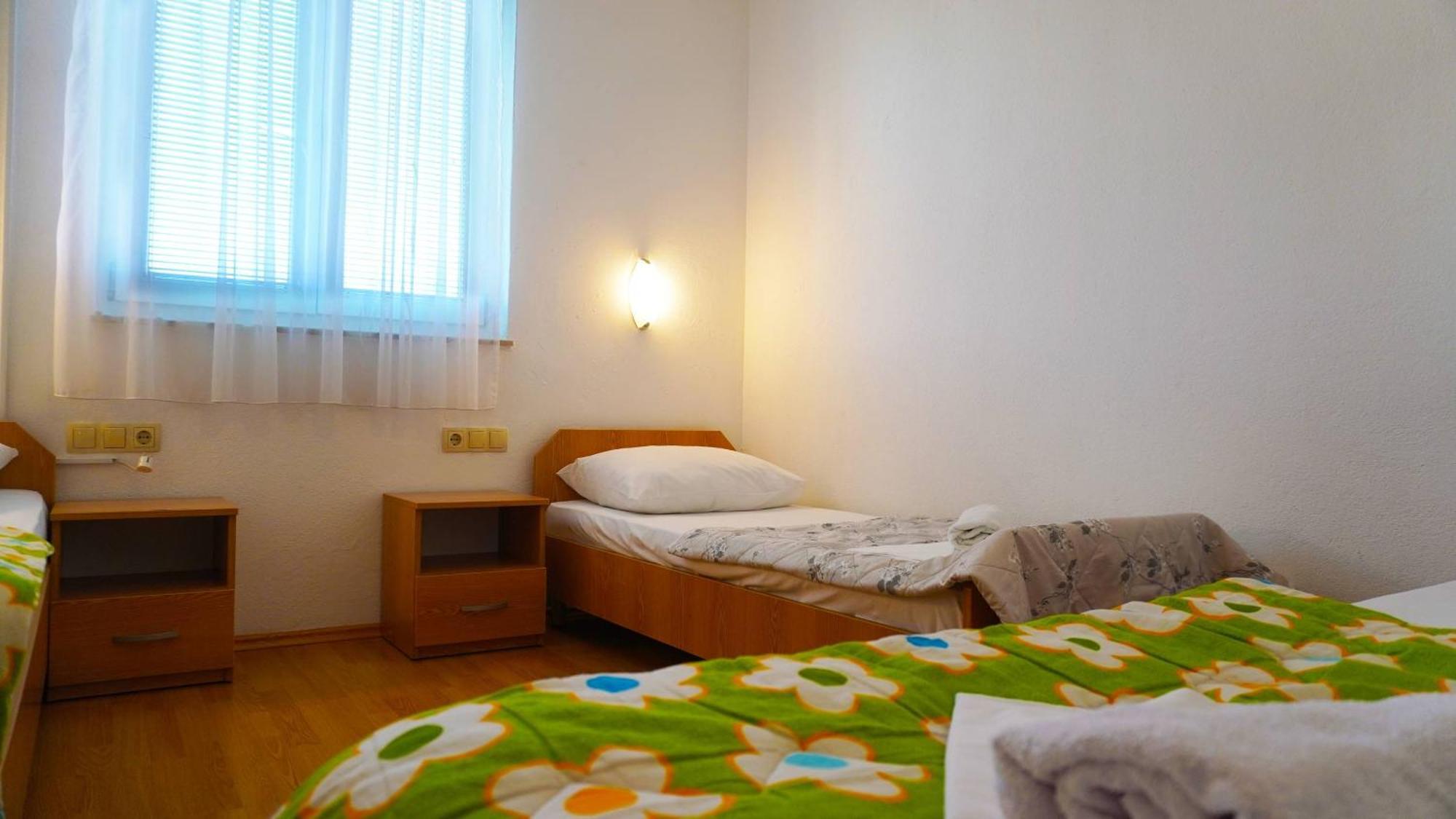 Pansion Viola Hotel Medugorje Bagian luar foto